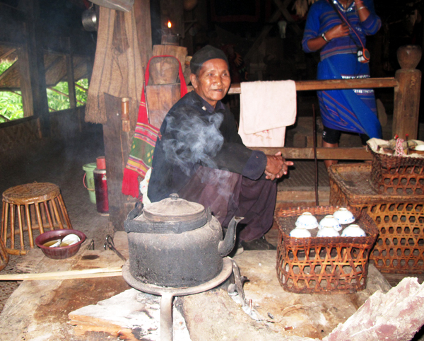 Wengding Wa Village, the last tribe of China