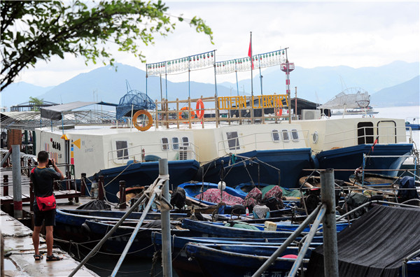 In Hainan province, the library floats