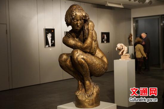 Art exhibition held at China Cultural Center in Berlin
