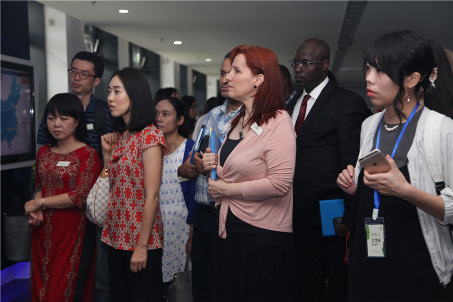 Sinologists visit the National Library of China during study program