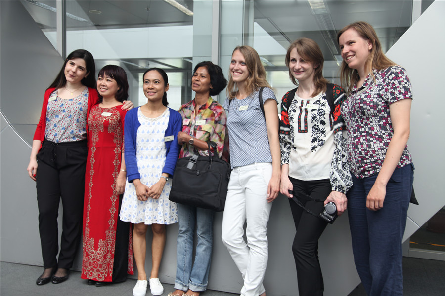 Sinologists visit the National Library of China during study program