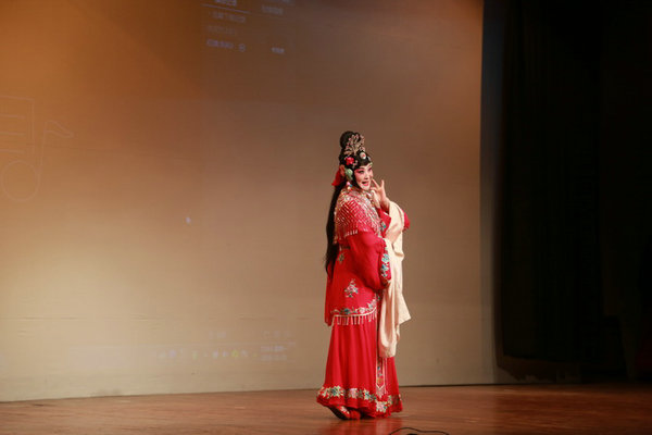 Peking Opera finds new fans in three countries