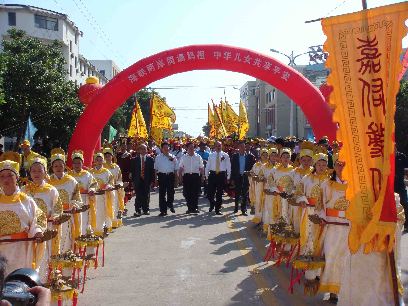 台湾妈祖信众举行妈祖神像安座［组图］