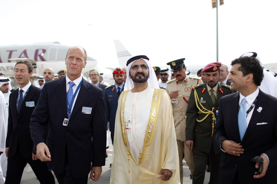 Dubai Airshow opens in sandstorm