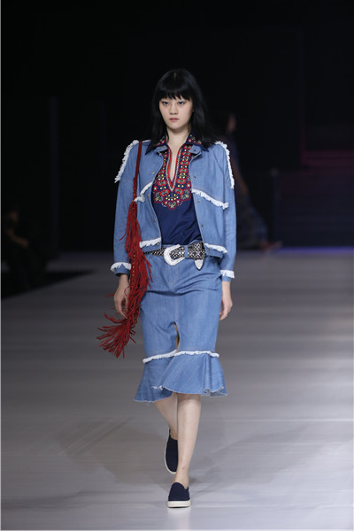 Vivienne Tam finds fashion inspiration from 'Silk Road'