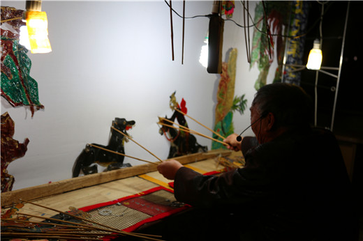 Shandong intangible cultural heritage classroom: Mount Tai shadow puppet play