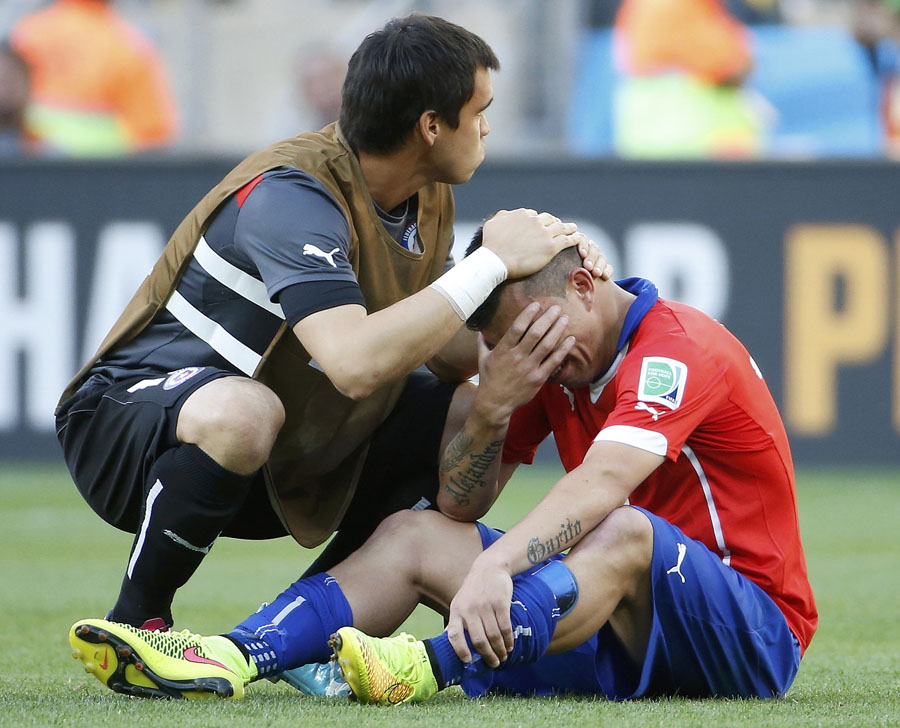 Cesar holds firm as Brazil sink Chile on penalties