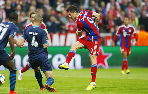 Champions League: Bayern, Barca reach semifinals