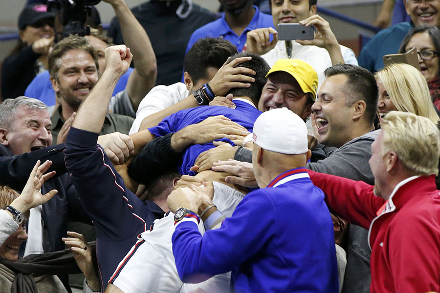 Djokovic beats Federer to win second US Open title