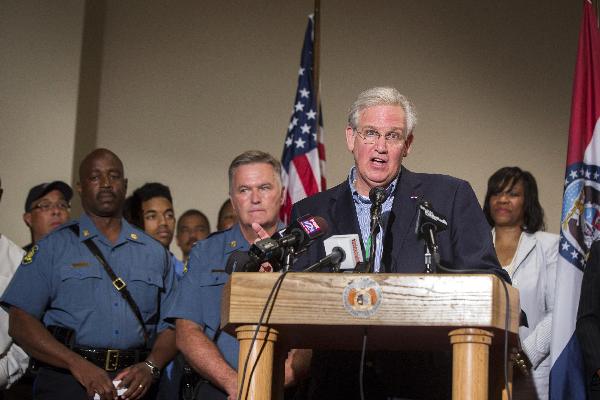 Gov declares emergency, imposes curfew in Ferguson