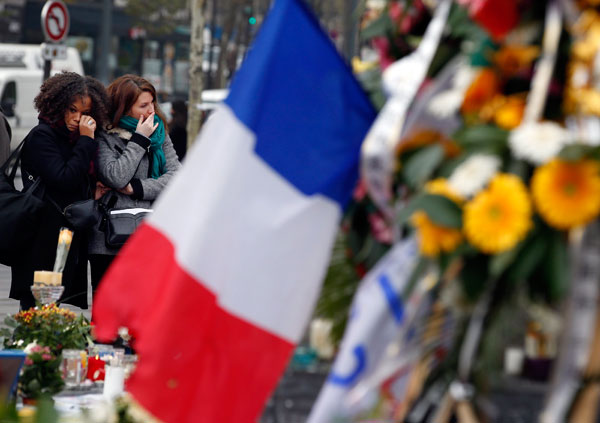 France pays tribute to victims of Paris attacks