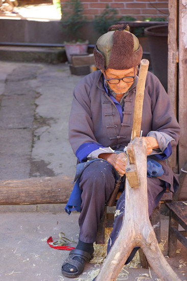 A visit to the oiled paper umbrella village in Yunnan province