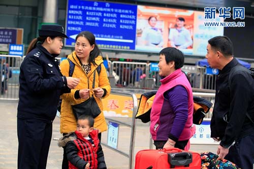 Chengdu railway police ensures smooth Spring Festival travel