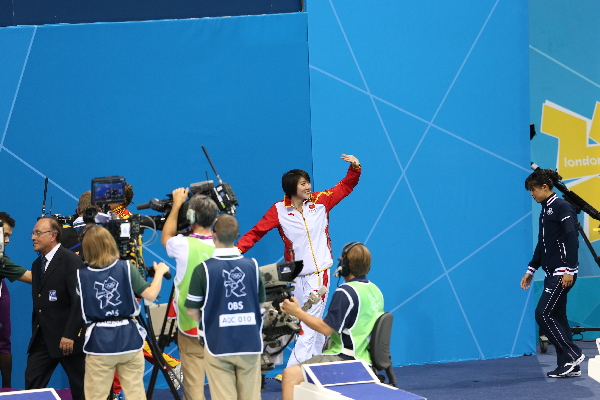 (OLY2012)BRITAIN-LONDON-SWIMMING-WOMEN'S 200M BUTTERFLY-GOLD