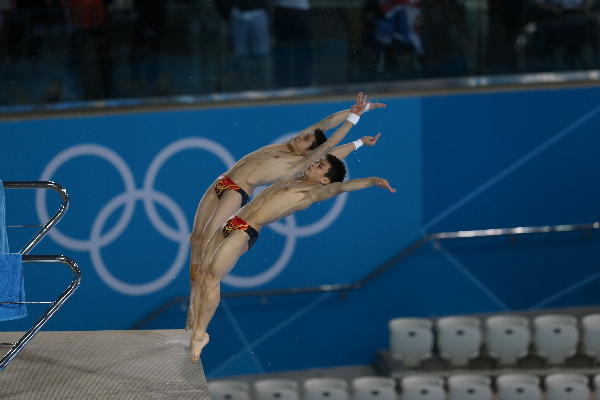 (OLY2012)BRITAIN-LONDON-DIVING-MEN'S SYNCHRONISED 10M PLATFORM-GOLD