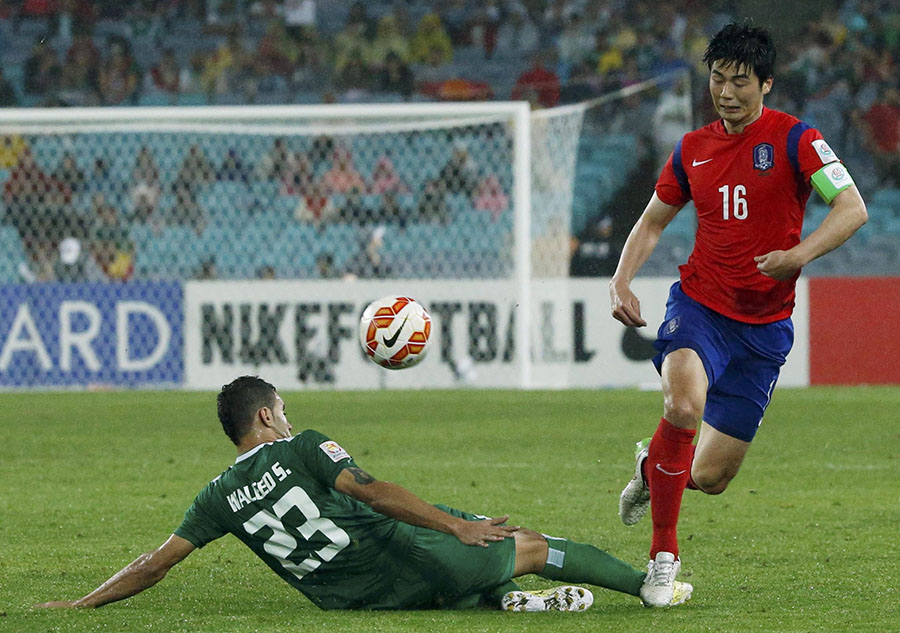 South Korea beats Iraq 2-0 to reach Asian Cup final