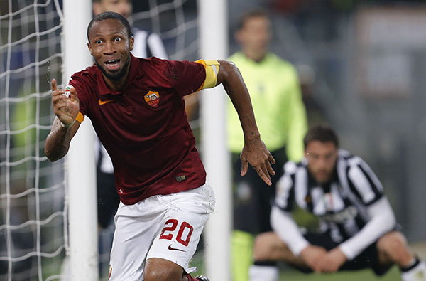 Keita gives 10-man Roma bad-tempered draw with Juve