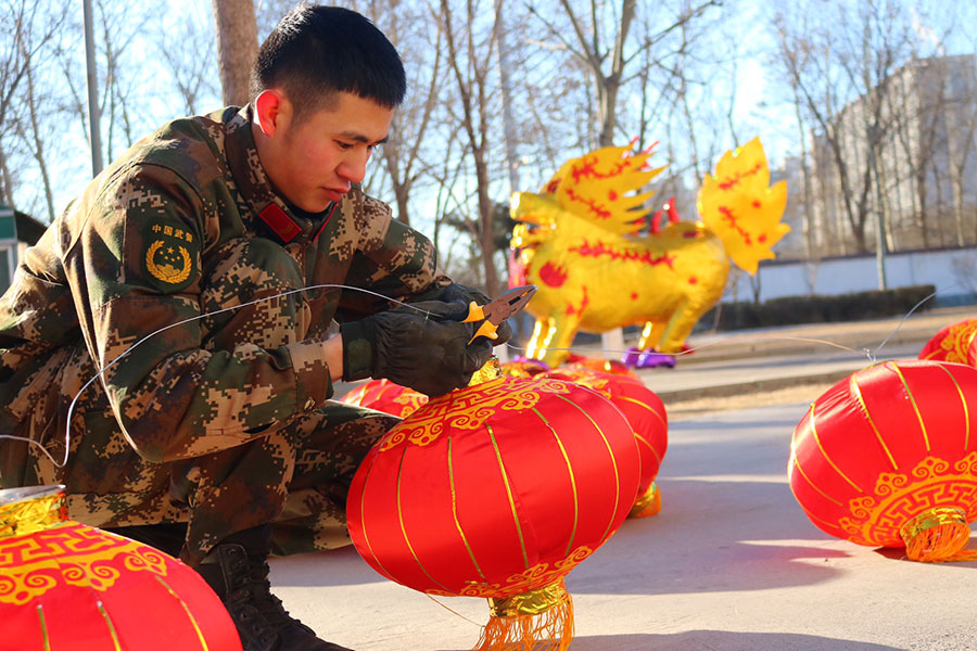 How soldiers welcome Lunar New Year