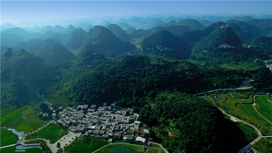 Images reveal distinctive Tunpu culture in SW China's Guizhou