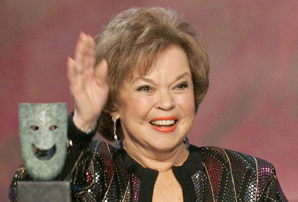 Shirley Temple, iconic child star, dies at 85